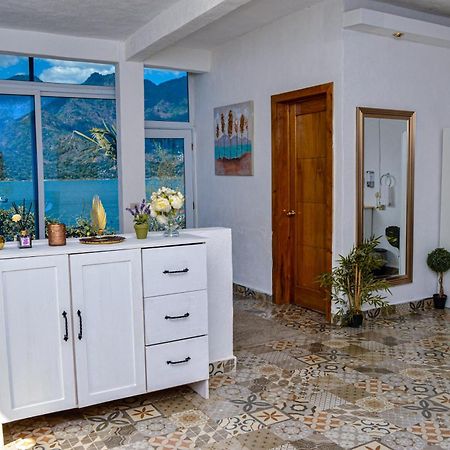 Вілла Tiberias By Luxury Atitlan Сан-Педро-ла-Лагуна Екстер'єр фото